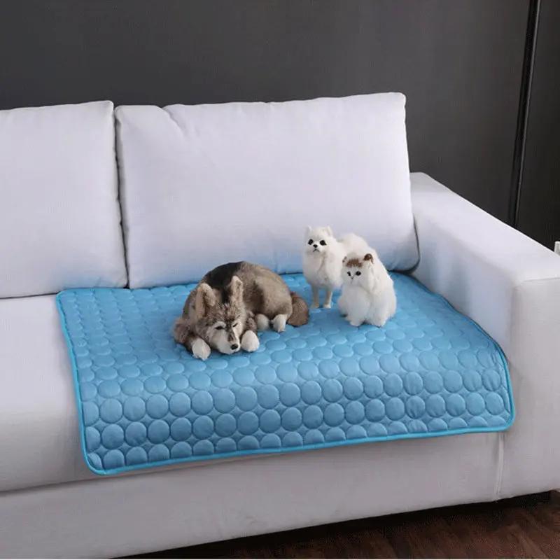 Pet Summer Portable Ice Silk Cooling Pad Maroon Asteria