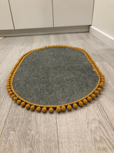 Saveplace® Pet Mat - Various Colors Pom Poms Grey Chaos